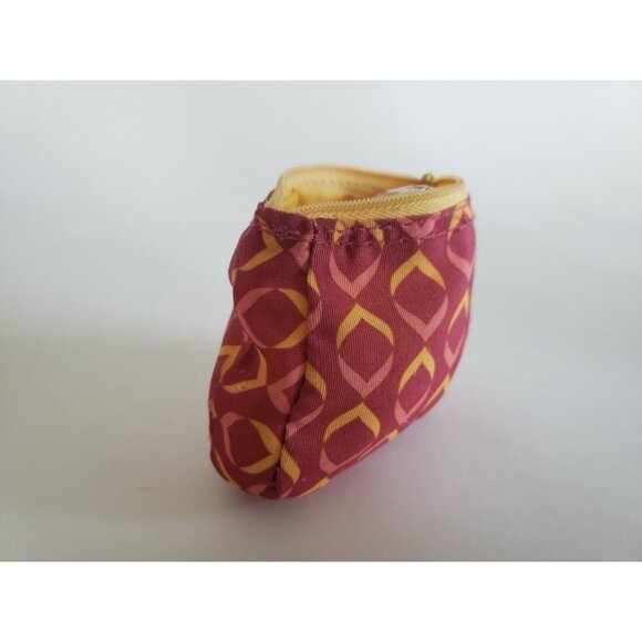 Chik-Fil-A Kids Pretend Cosmetic Red Bag And Trivia Word Game  (For Girls) - Picture 8 of 12